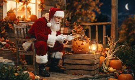 Santa Crashes Halloween: Amazon, Target and Walmart Launch October Holiday Sales